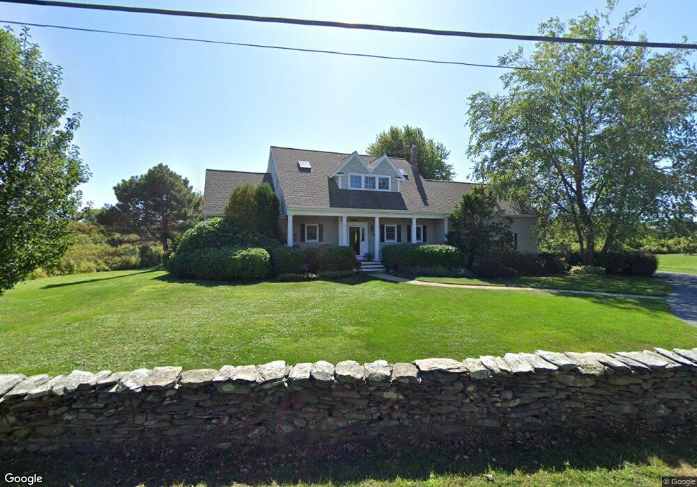 319 Berkeley Ave, Middletown, RI 02842 - photo 1