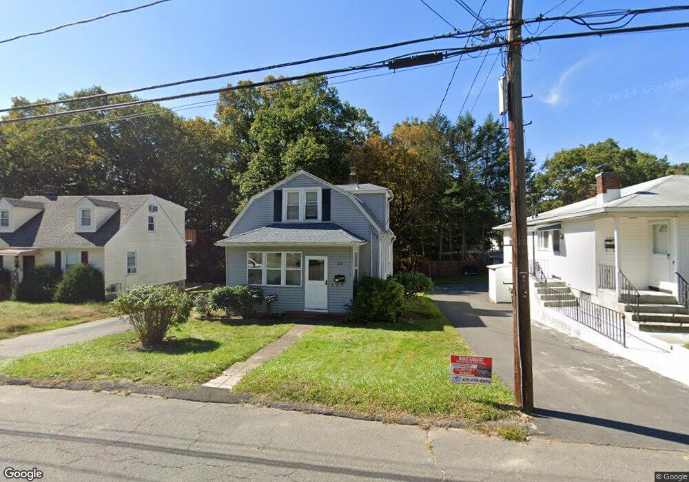 121 Capitol Ave, Waterbury, CT 06705 - photo 1