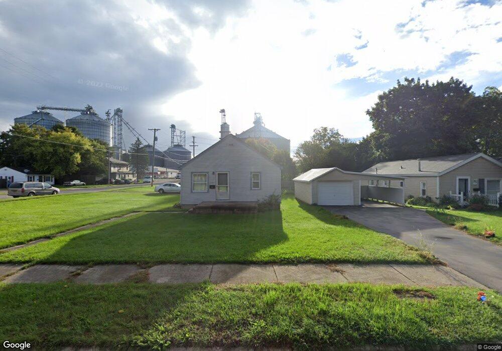 207 Maple St, Lowell, MI 49331 - photo 1