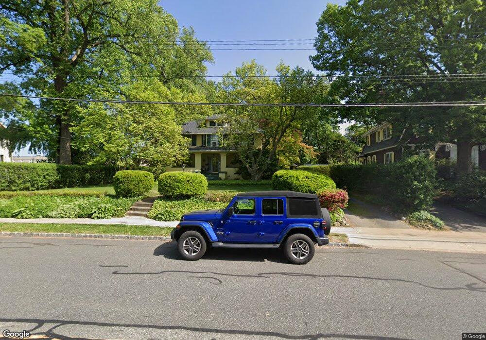 17 Olcott Ave, Bernardsville, NJ 07924 - photo 1