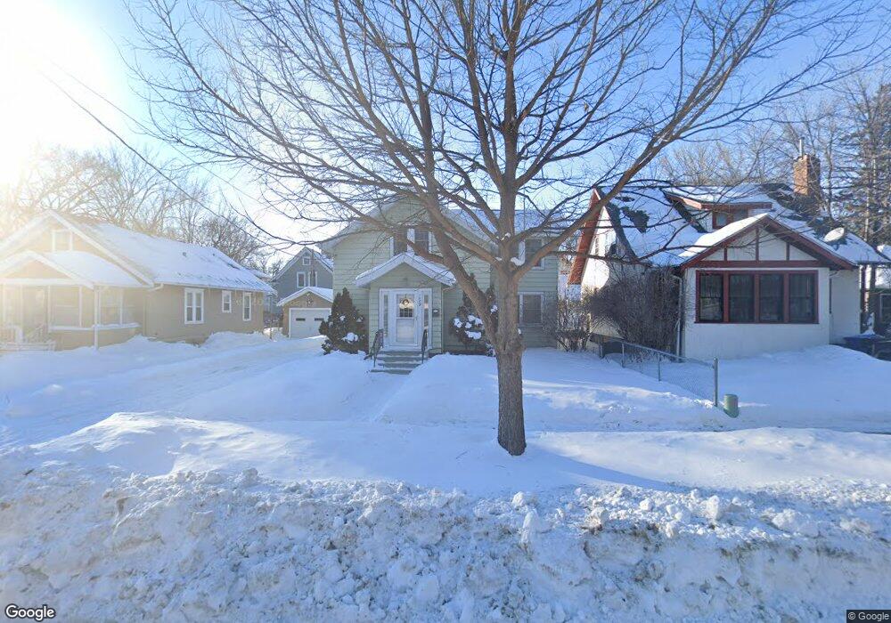 1009 5th St S, Fargo, ND 58103 - photo 1