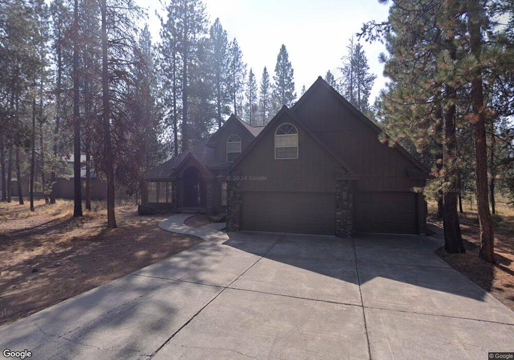 17860 Mt Hood Ln, Bend, OR 97707 - photo 1