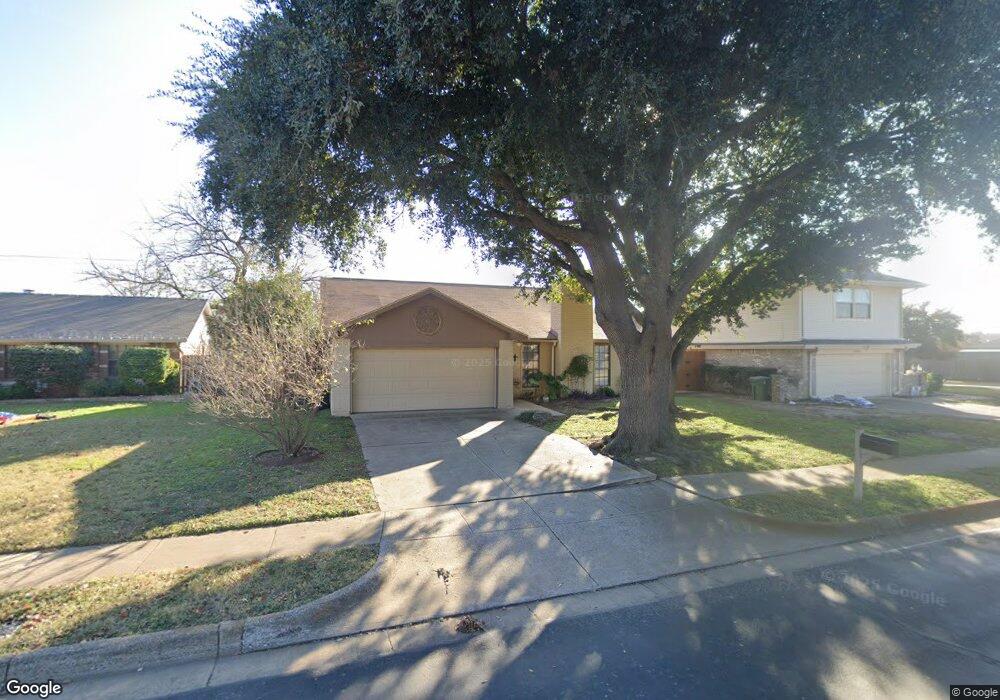 2904 Beachtree Ln, Bedford, TX 76021 - photo 1