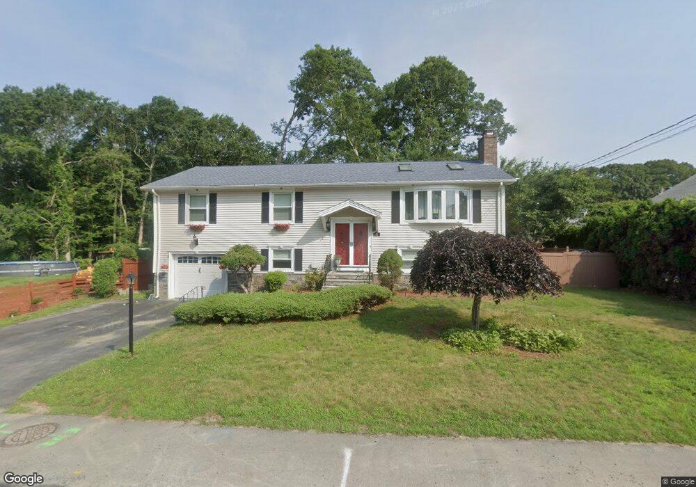 45 Pinette St, North Dartmouth, MA 02747 - photo 1