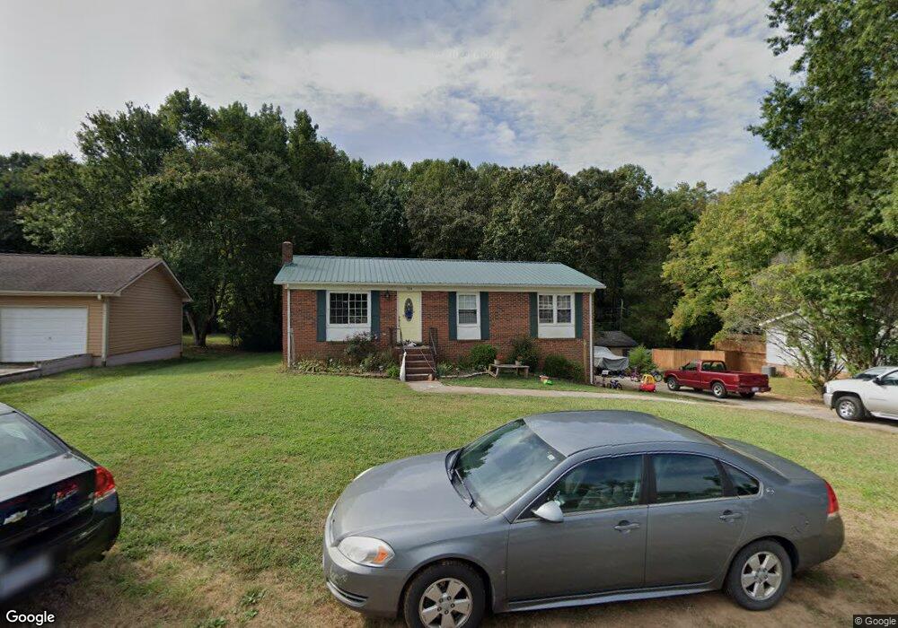 204 Birchwood Rd, Statesville, NC 28625 - photo 1