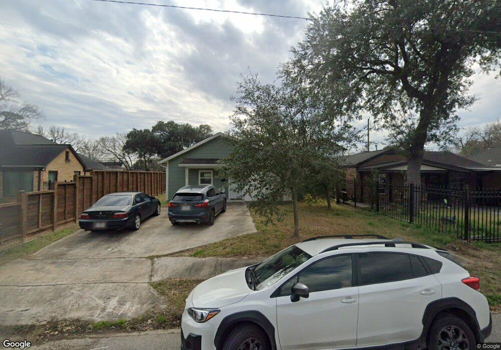 406 Sue St, Houston, TX 77009 - photo 1