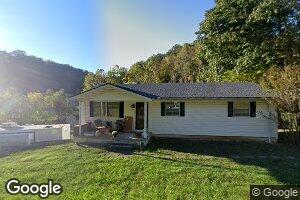 4521 Camp Creek Rd, Huntington, WV 25701