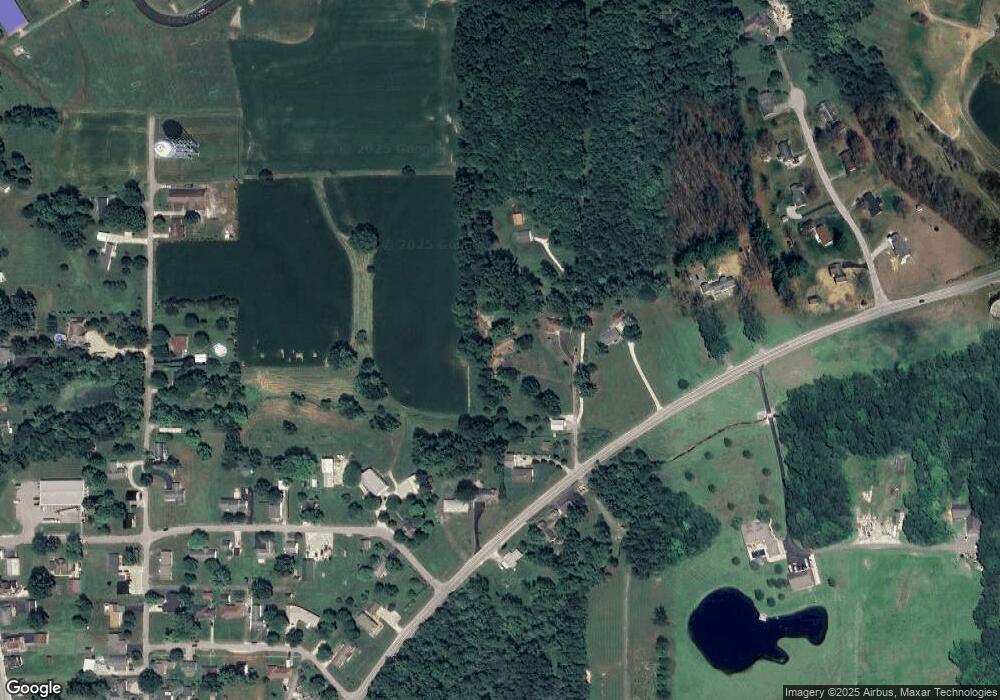 905 E Beech St, Osgood, IN 47037 - photo 1