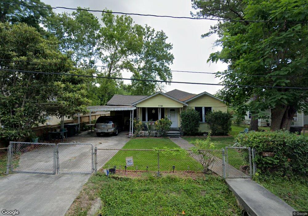 7106 Phillips St, Houston, TX 77088 - photo 1