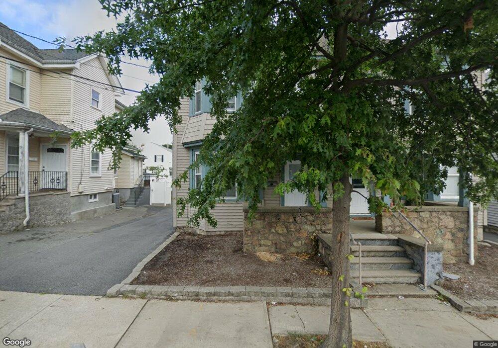 15 Sharon St, Waltham, MA 02453 - photo 1