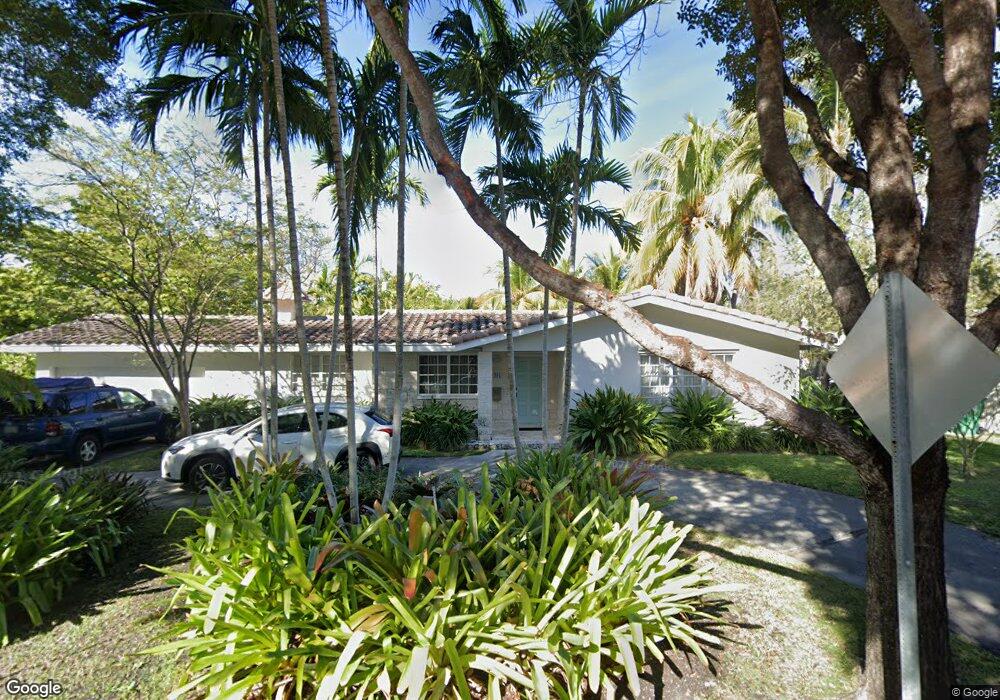 401 Island Dr, Key Biscayne, FL 33149 - photo 1