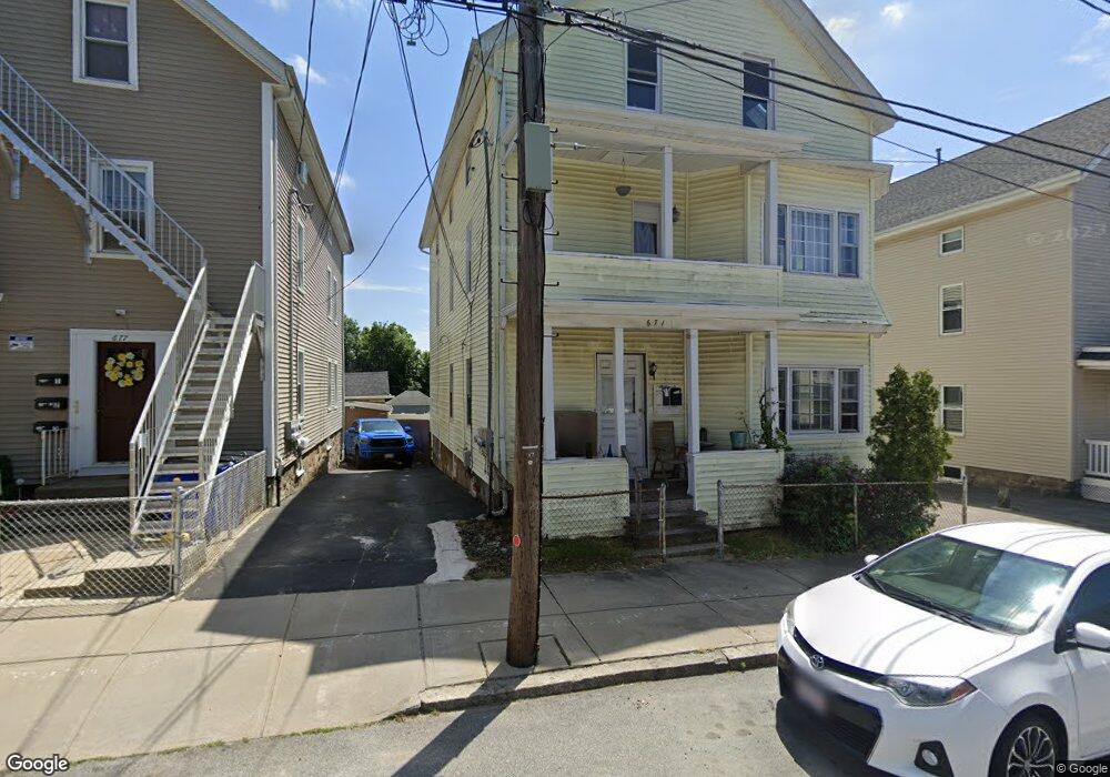 671 Maple St, Fall River, MA 02720 - photo 1