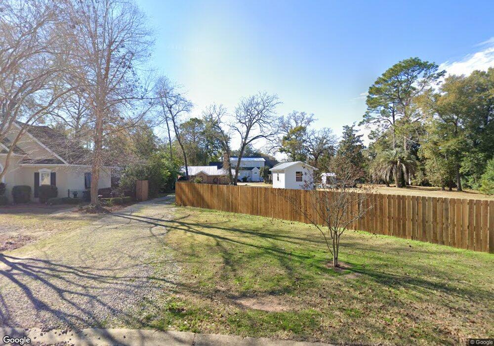 1011 Garden Ln, Bainbridge, GA 39819 - photo 1