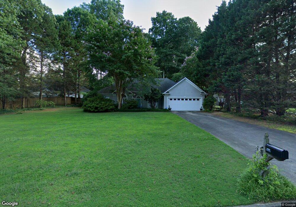 1025 Allenbrook Ln, Roswell, GA 30075 - photo 1