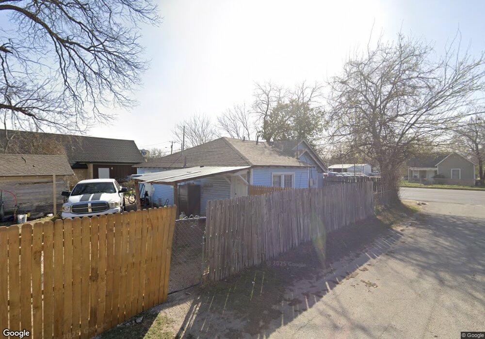 949 E Henderson St, Cleburne, TX 76031 - photo 1