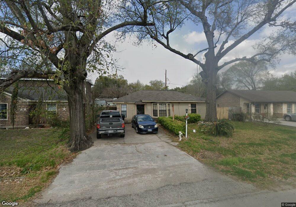 33 Trenwood Ln, Houston, TX 77022 - photo 1