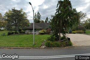 263 Snowball Dr, Levittown, PA 19056