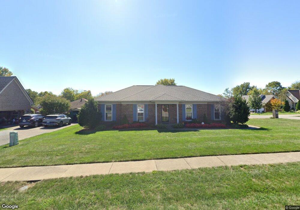 7400 Jonathan Way, Louisville, KY 40228 - photo 1