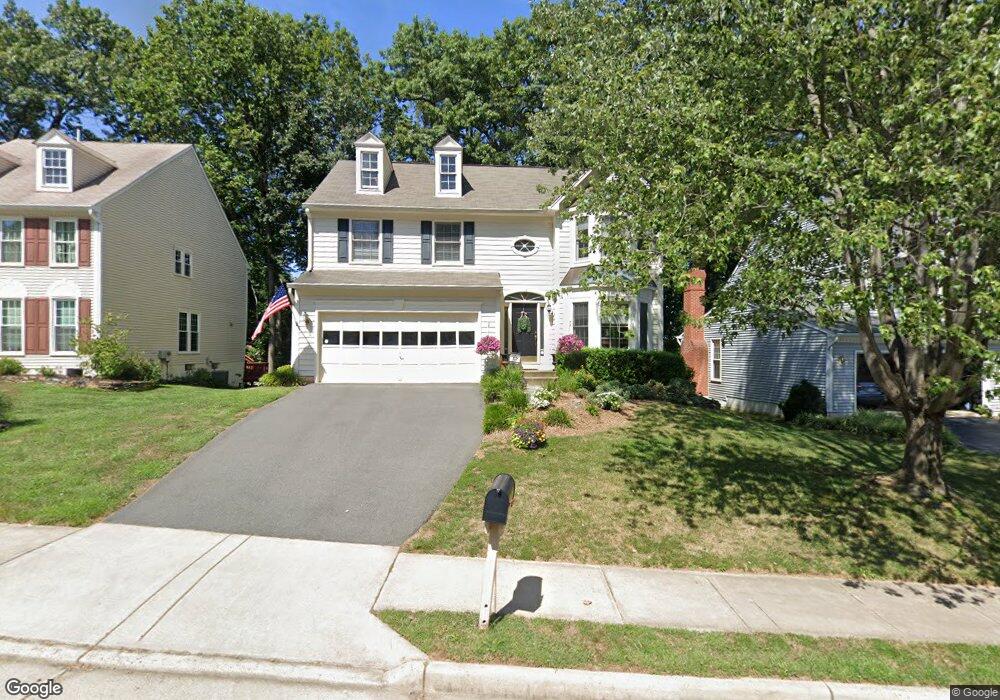 9118 Wood Pointe Way, Fairfax Station, VA 22039 - photo 1