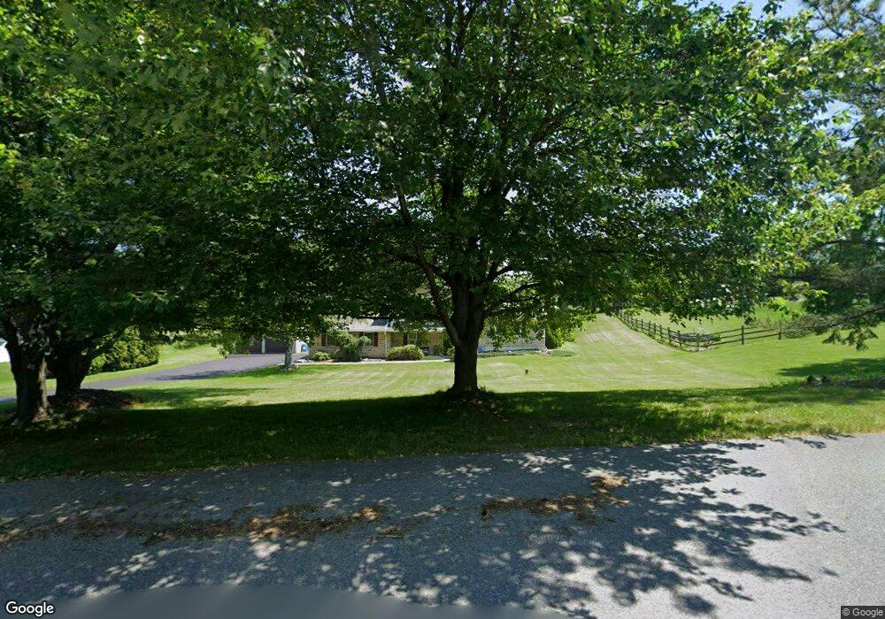 6717 Lower Ct, Slatington, PA 18080 - photo 1