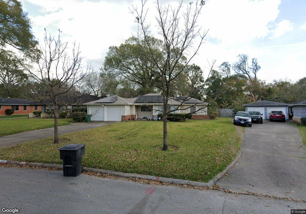 4135 De Leon St, Houston, TX 77087 - photo 1