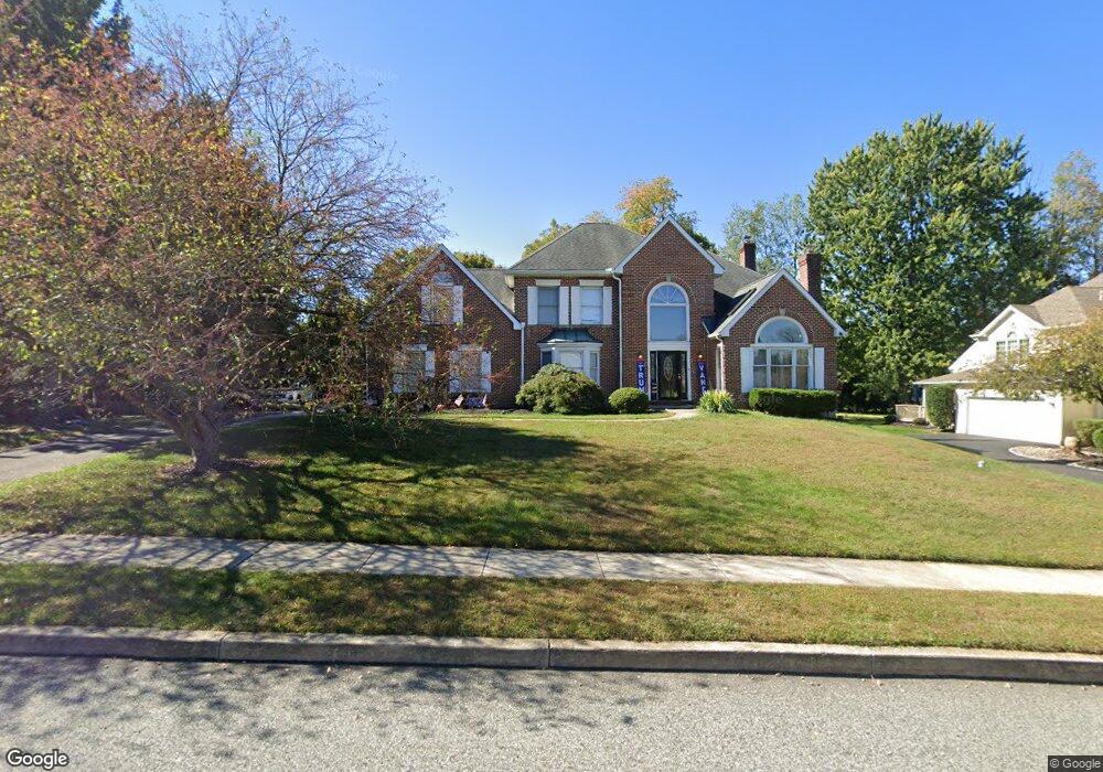 301 Sentry Ln, Wayne, PA 19087 - photo 1