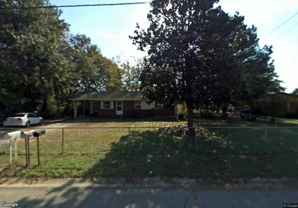 2566 Burbank Place, Macon, GA 31206 - photo 1