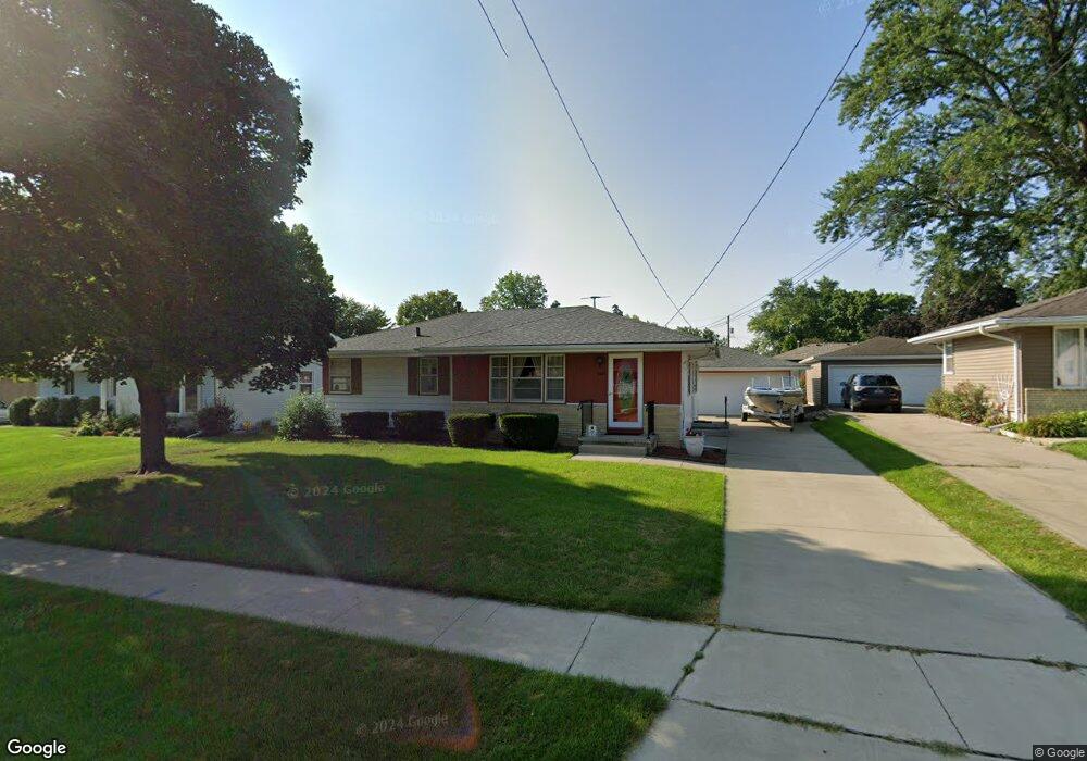 3304 Lindlavista Way, Des Moines, IA 50310 - photo 1