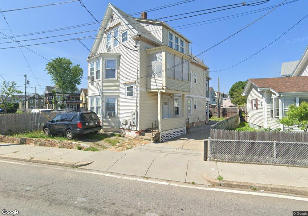 34 Conant St, Pawtucket, RI 02860 - photo 1