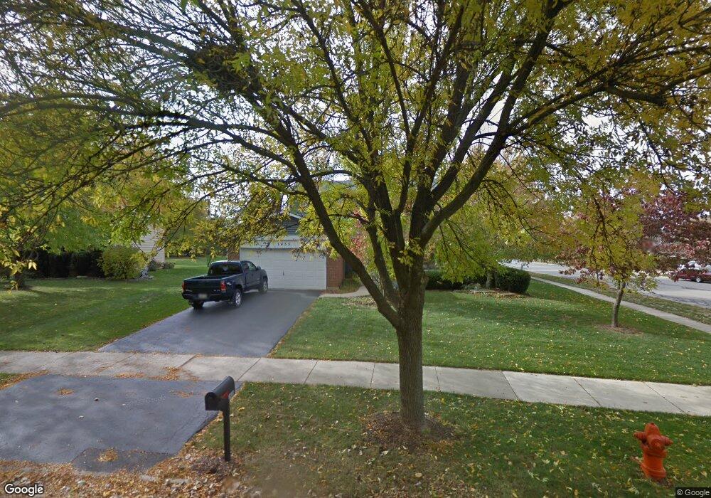 1455 Applegate Dr, Naperville, IL 60565 - photo 1