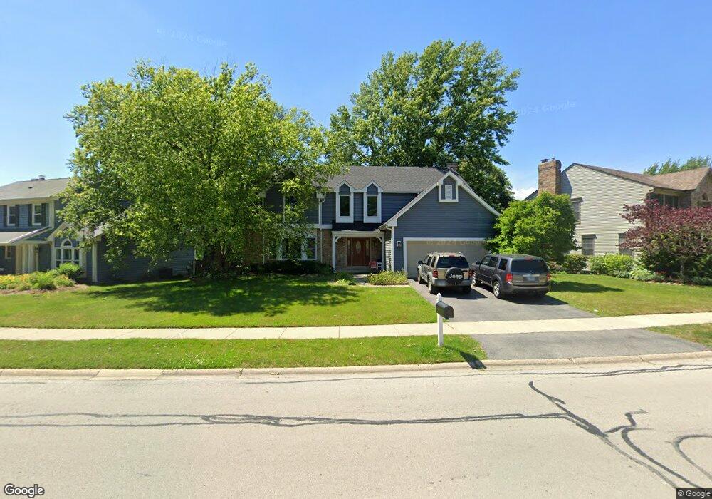1819 Ranchview Dr, Naperville, IL 60565 - photo 1