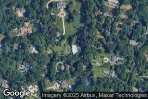 11 Mansion Dr, Old Westbury, NY 11568