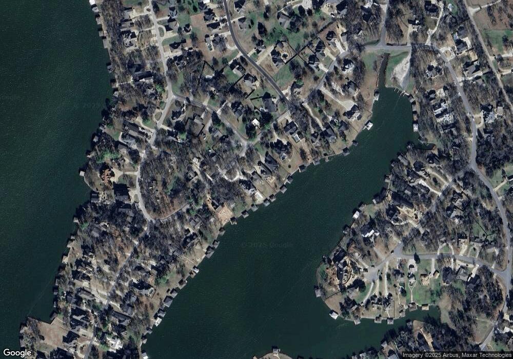 902 Kiowa Dr E, Lake Kiowa, TX 76240 - photo 1