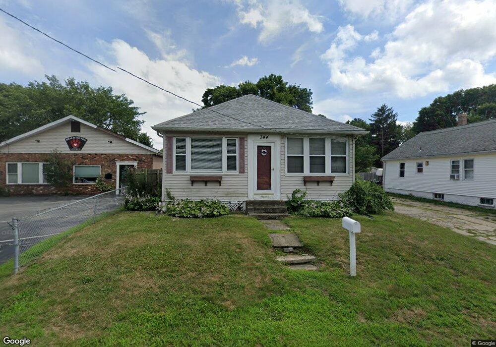 344 Samuel Gorton Ave, Warwick, RI 02889 - photo 1