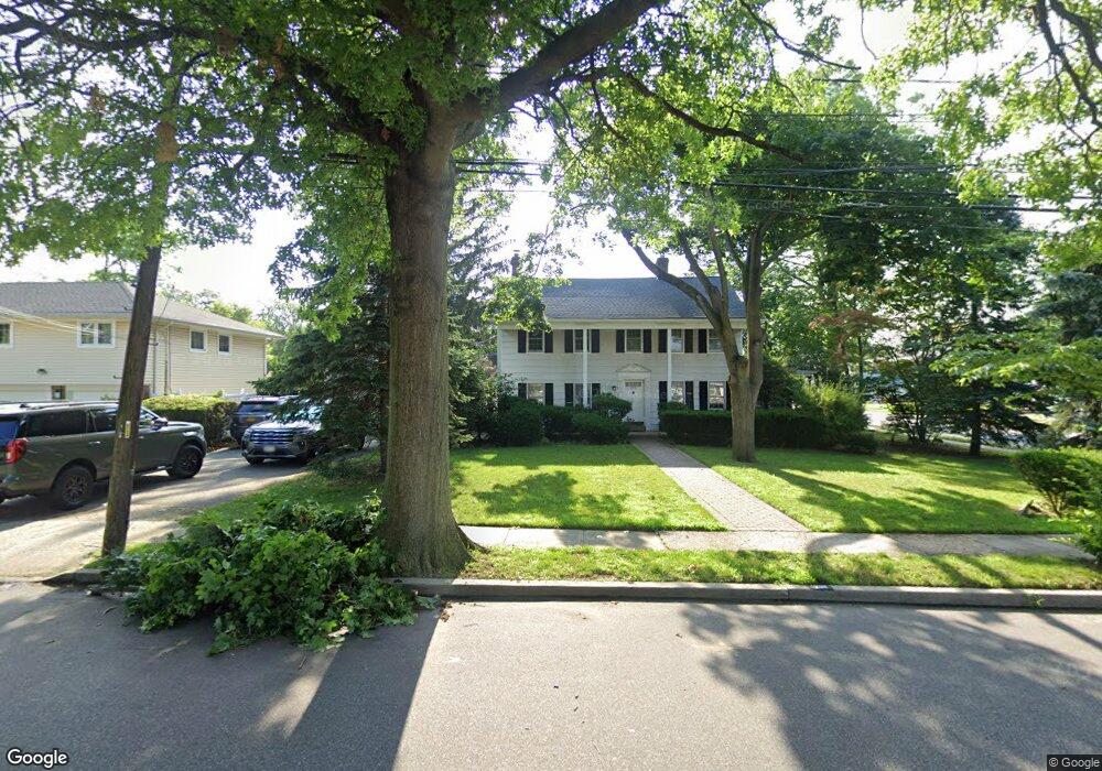 298 Little Whaleneck Rd, Merrick, NY 11566 - photo 1