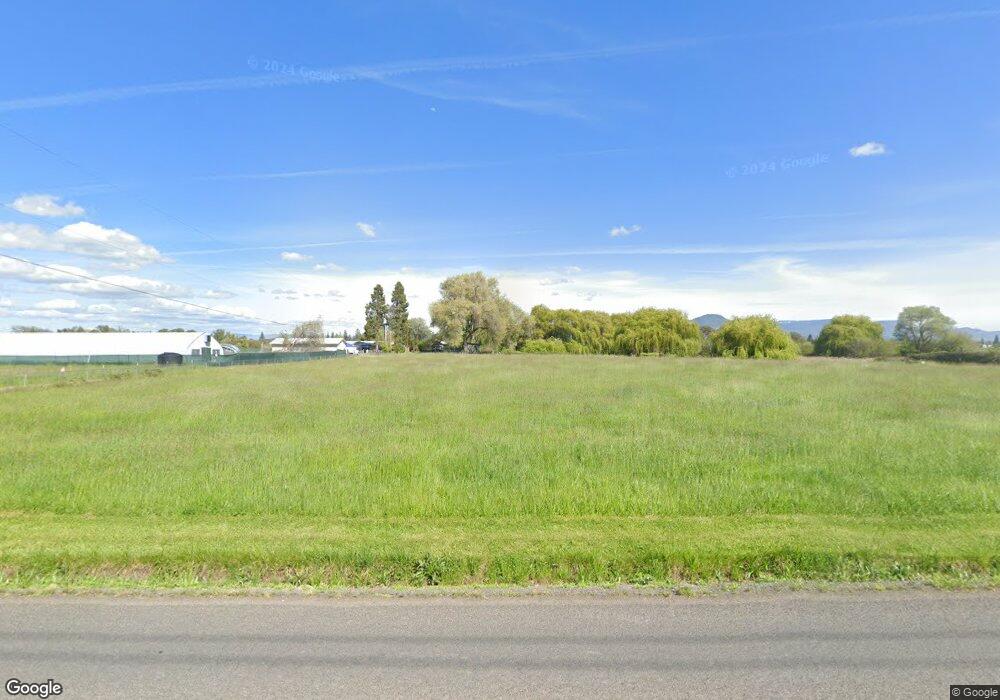 5230 Upton Rd, Central Point, OR 97502 - photo 1