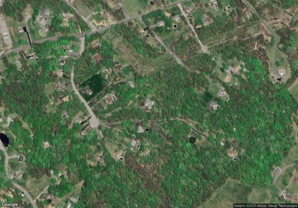 15 Stenger Ct, Wappingers Falls, NY 12590 - photo 1