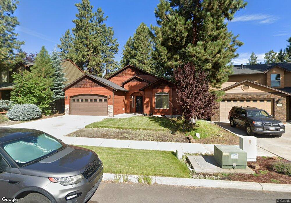 19792 Astro Place, Bend, OR 97702 - photo 1