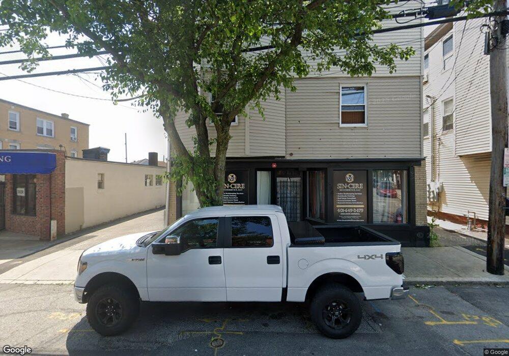 594 Charles St, Providence, RI 02904 - photo 1