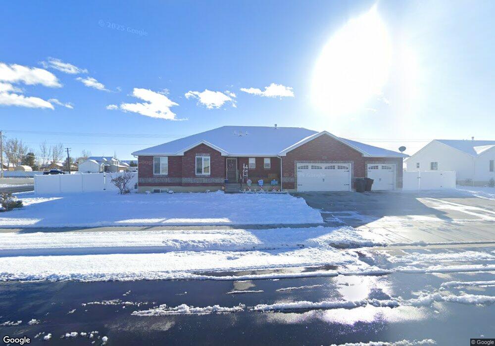 3432 W 1850 N, Clinton, UT 84015 - photo 1