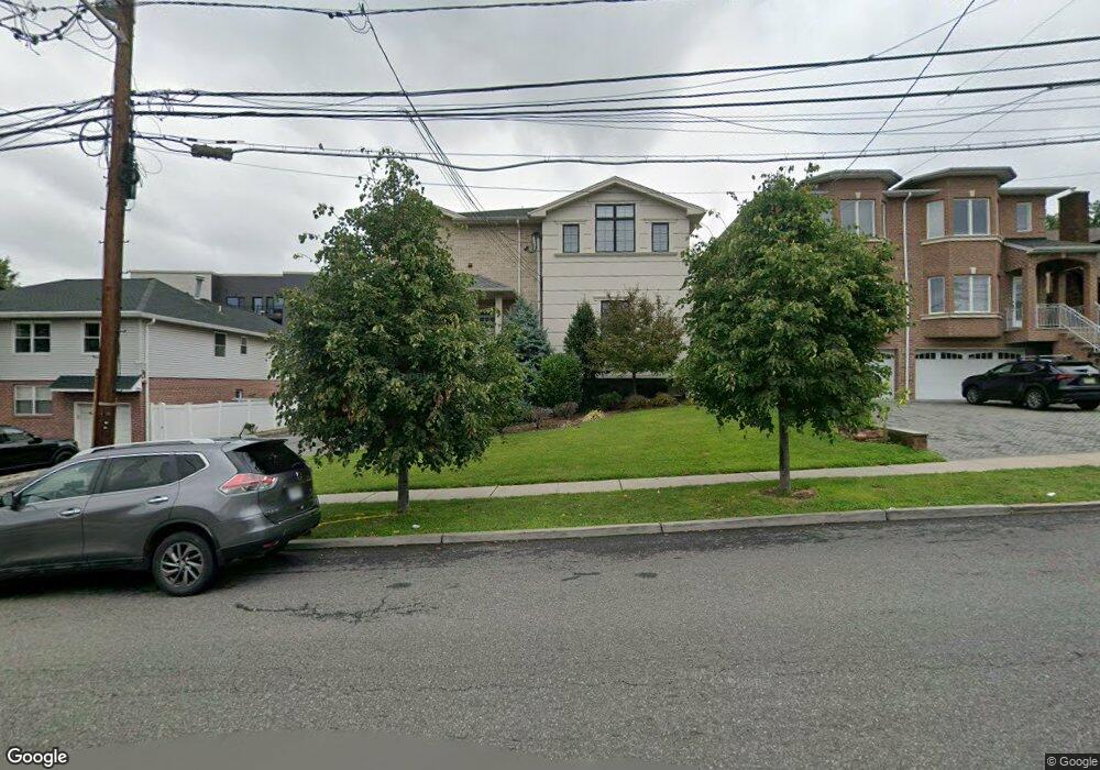 93 W Edsall Blvd, Palisades Park, NJ 07650 - photo 1