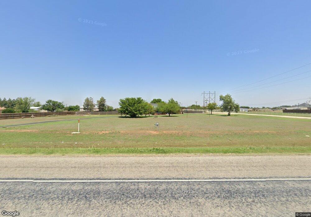 7422 Olton Rd, Plainview, TX 79072 - photo 1