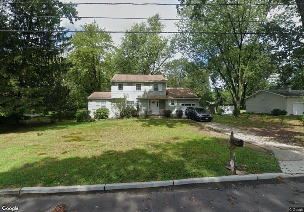 31 Pinehurst Dr, East Windsor, NJ 08512 - photo 1