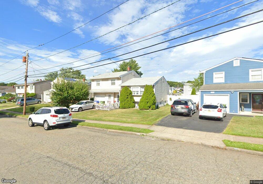 1042 Truxton Dr, Perth Amboy, NJ 08861 - photo 1