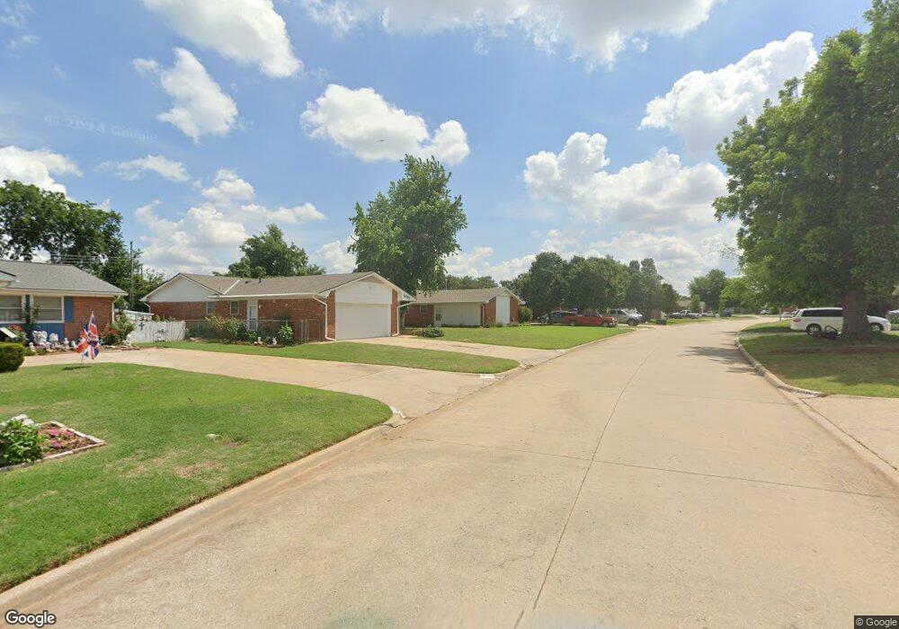 5801 NW 67th St, Warr Acres, OK 73132 - photo 1