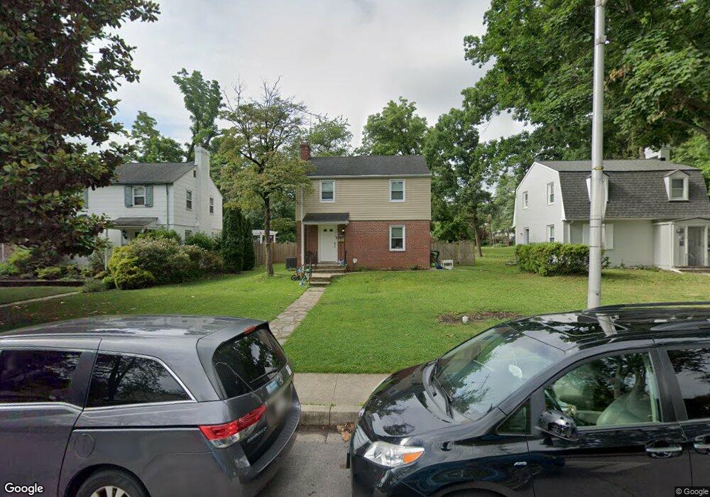 2813 Cheswolde Rd, Baltimore, MD 21209 - photo 1