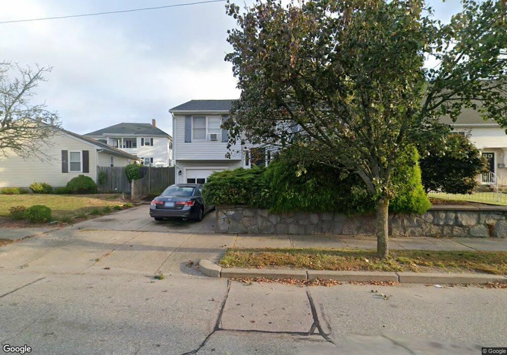 694 Armistice Blvd, Pawtucket, RI 02861 - photo 1