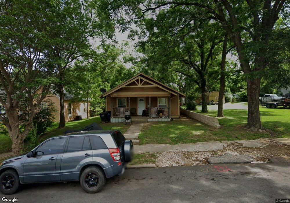 222 E Texas St, Denison, TX 75021 - photo 1