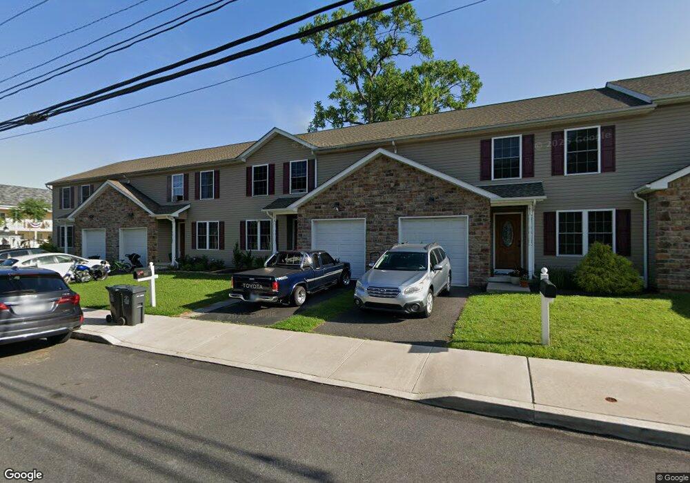 1009 Juniper St unit 1, Quakertown, PA 18951 - photo 1