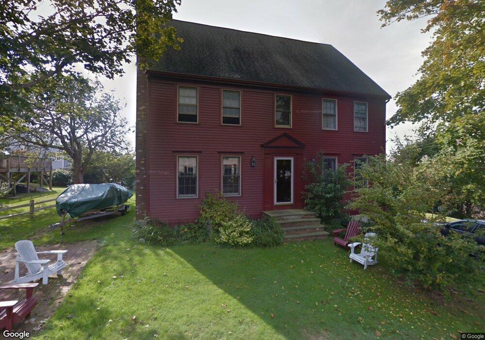 2 Easton Terrace, Middletown, RI 02842 - photo 1